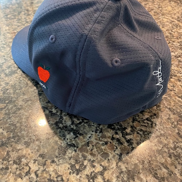 Travis Mathew Hat, Navy, Sz Sm/Med - Picture 2 of 5